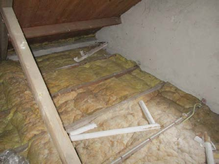 7.6 MM 6 Fotonummer(s) Foto 34 t/m 37 Omschrijving; toepassing, bevestiging en locatie Hoeveelheid Soort asbest en hoeveelheid Hechtgebondenheid Risicoklasse Aanbevolen maatregel en conclusie