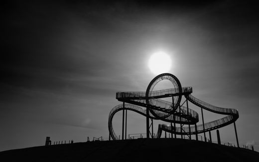 Kunstwerk Tiger and Turtle in Duisburg, Duitsland.