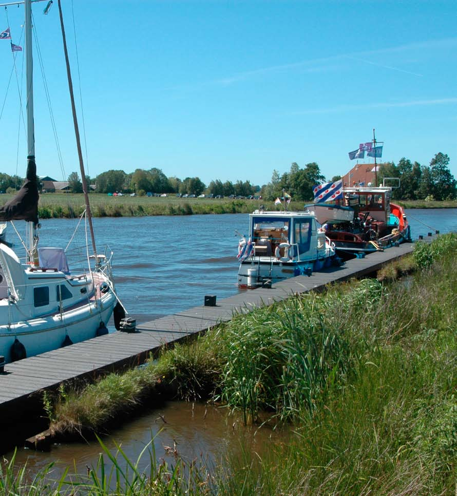 Organisation for water and land recreation in Friesland Important telephone numbers Emergency number 1-1-2 Friesland Police Force +31 (0)900-8844 Environmental emergency number +31 (0)58-212 24 22