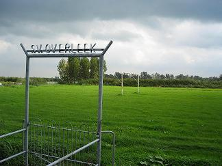 Maakbare natuur 2 Context 1 NATUURBEHEER EN NATUURBELEID Les 1 Natuurgebieden Wandelen met je ouders. Iedereen kent dat wel. Als puber moet je daar even niet aan denken.