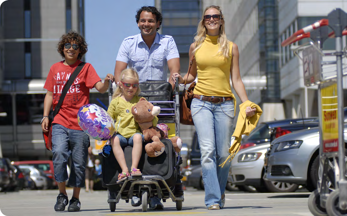 Waardering Aviation Voor het eerst is Amsterdam Airport Schiphol in het toonaangevende onderzoek van SKYTRAX verkozen als de beste luchthaven van Europa.