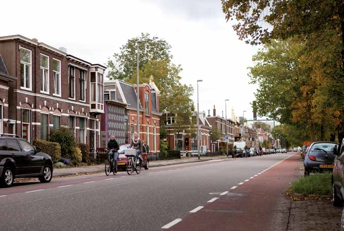1.3.4 Minder fietsendiefstal in Leeuwarden Het aantal politieaangiften voor fietsendiefstal in Leeuwarden neemt de laatste jaren af.