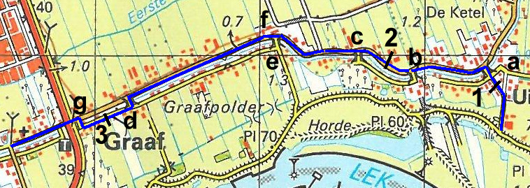 C. GRENSBENADERING 1. Van TC2 tot TC3-IN moet over kaartwegen een aangesloten route worden gereden, waarbij de op de kaart aangegeven blauwe grenslijn zo dicht mogelijk benaderd moet worden. 2.