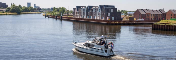 Thema: gevolgbeperking door ruimtelijke inrichting > waterrobuust bouwen voor veiligheid en klimaatbestendigheid In de afgelopen jaren is in de IJssel-Vechtdelta ervaring opgedaan met waterrobuust en