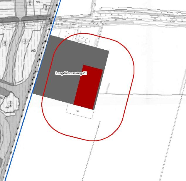 Figuur 1: Laagdalemseweg 20 vaste afstand van 50 meter De blauwe lijn vertegenwoordigt de grens met het plangebied Hoog Dalem (links van de lijn).