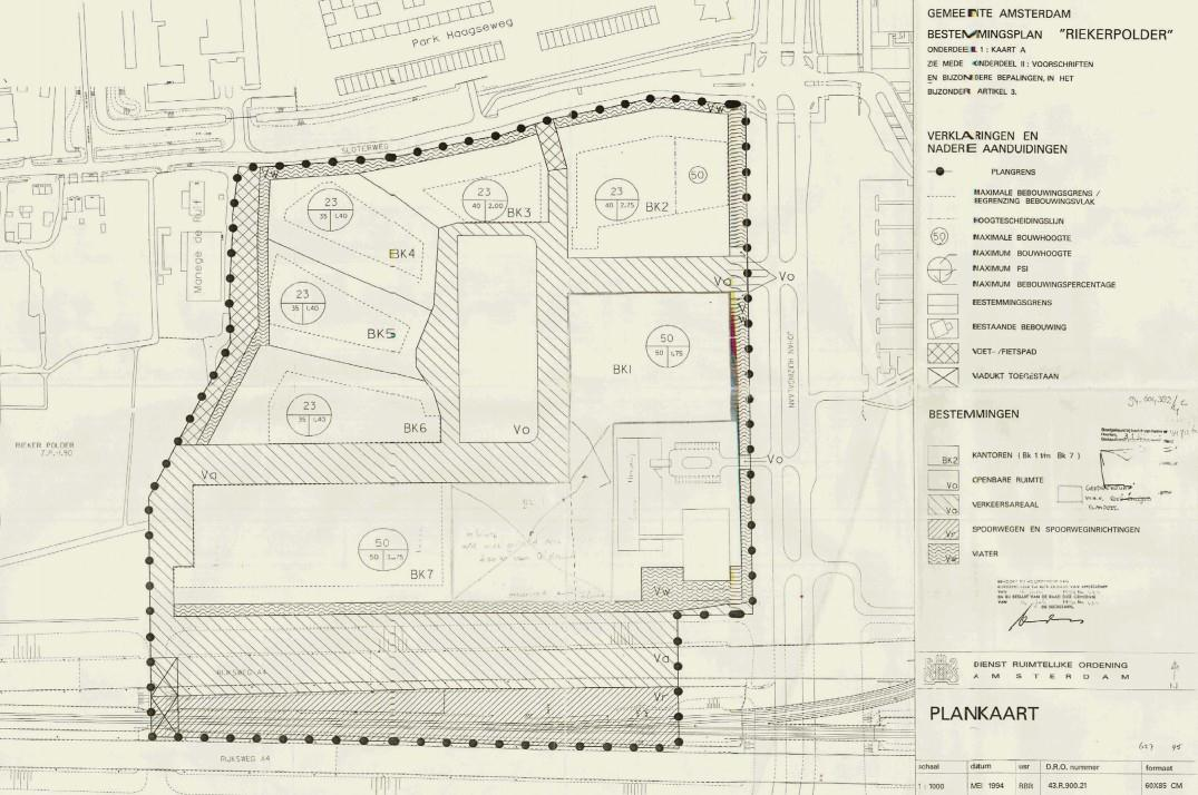 3. Bestemmingsplan Riekerpolder Het bestemmingsplan Riekerpolder is op 14 juli 1994 door de Raad van de gemeente Amsterdam vastgesteld, op 31 januari 1995 gedeeltelijke goedgekeurd en sinds 19