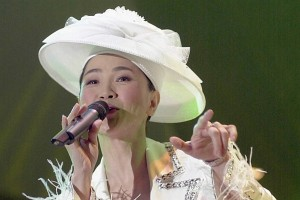 China Times: Remembering the good old times The news of Mandarin pop legend Fong Fei-fei s death has brought deep shock and sadness to her many fans.