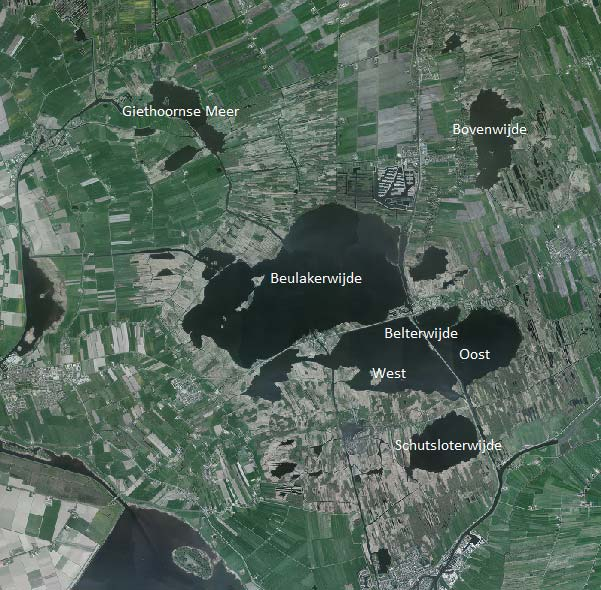 De meren waar dit rapport over gaat liggen in de Wieden, het zuidelijke deel van het natuurgebied van de boezem.