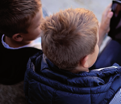 10 VIVENTE De Vivente-groep De Vivente-groep is een stichting van scholen en ondersteunende diensten die christelijk onderwijs verzorgt aan kinderen.