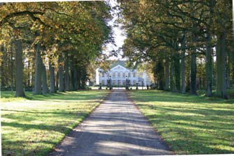 wellness-boerderijen en culinaire belevenissen. Waar iedere keer wat bij zonders te beleven valt; tal van evenementen en arrangementen laten platteland en stad bruisen.