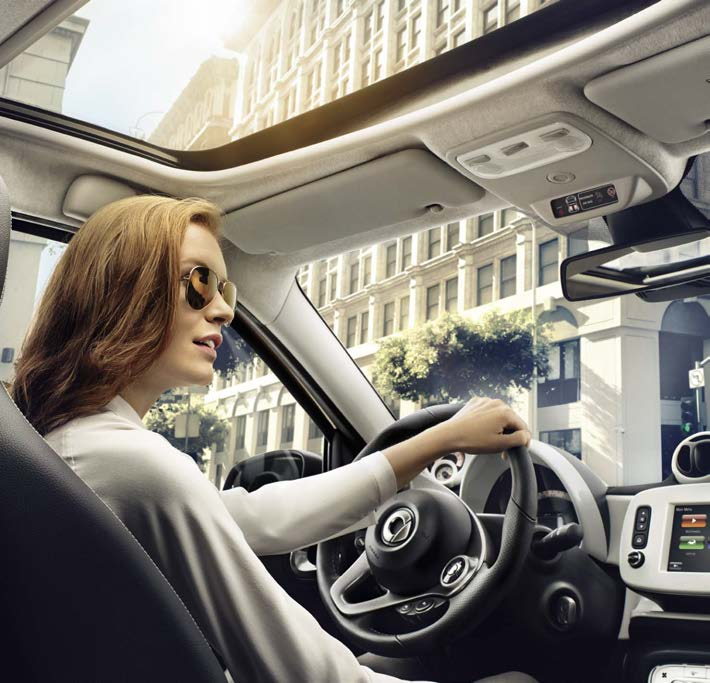 >> Vo o r meer zon. De dakvarianten van de smart forfour staan open voor iedere zonnestraal.