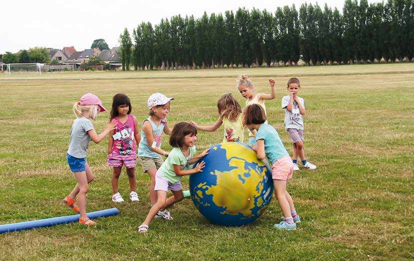 Jeugd en Sport Omni- en kleutersportweek Zomer 2016 Omnisportweek van 4 juli tot en met 8 juli 2016 Kleutersportweek van 12 juli tot en met 15 juli 2016 Tijdens de zomervakantie organiseert het