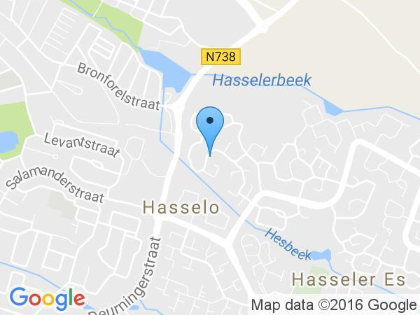 Kenmerken Object gegevens Soort woning Eengezinswoning Type woning 2-onder-1-kapwoning Bouwjaar 1981 Maten object Aantal kamers 6 kamers Aantal slaapkamers 5slaapkamer(s) Perceel oppervlakte 250 m 2