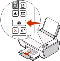 8 Verwijder de tape van de kleureninktcartridge, plaats de cartridge in de rechterhouder en sluit het deksel van de houder van de