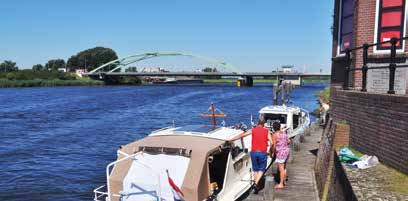 Water & natuur Wil jij ruim wonen in een fraaie nieuwbouwwoning, in een dorpse sfeer en ook nog heel betaalbaar? Dat kan in Hasselt!