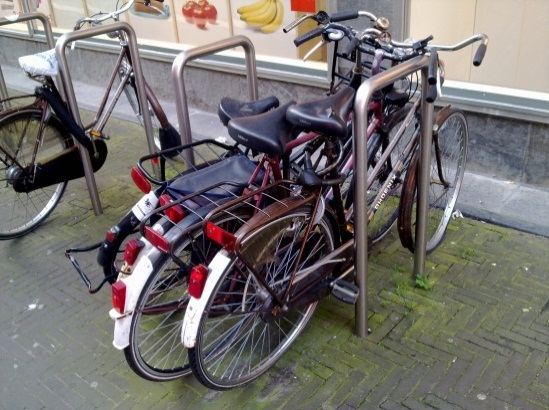 Fietsparkeren Binnenstad Doel is om tot 2020 in en rondom de Grote Marktstraat 2.500 extra fietsparkeerplaatsen te realiseren.