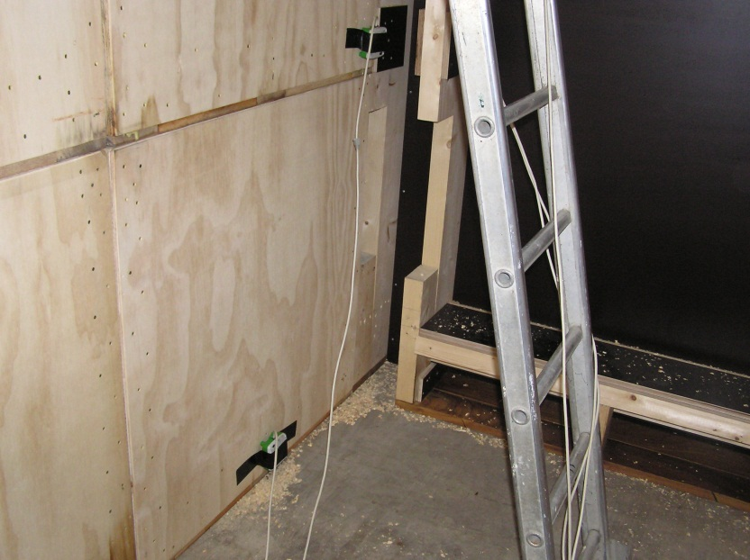 palletruimtes van de kisten goed op elkaar aan te sluiten. Bij tweelaagssystemen moeten bovendien de kisten netjes boven elkaar gestapeld zijn.