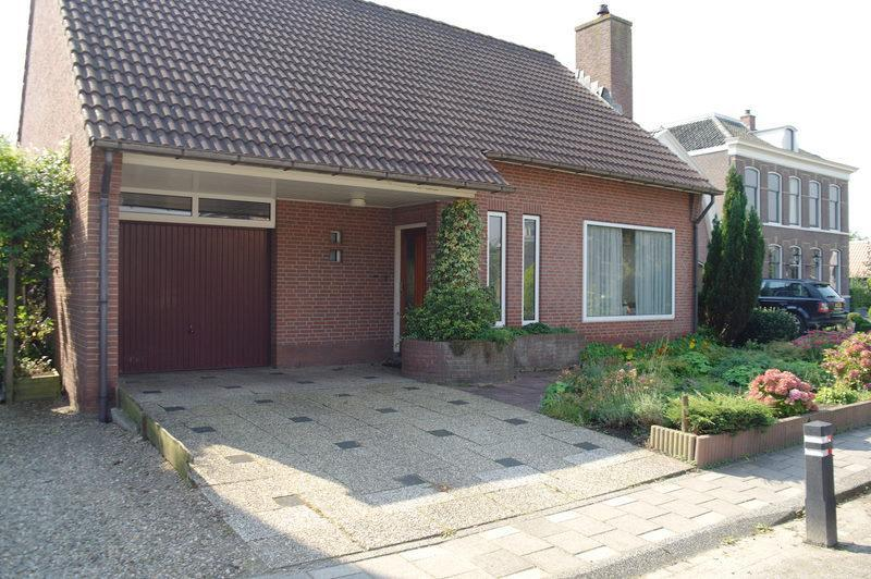 Goed onderhouden vrijstaande woning met