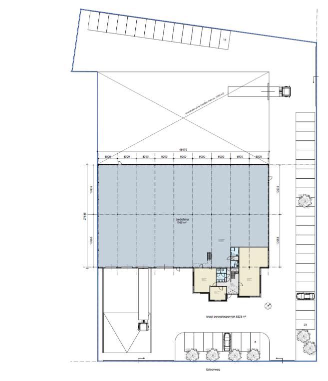 6 5 LEGENDA INDELING Plattegrond Variant 4 Indeling variant 4: Oppervlakte terrein: ca. 5.229 m² Bedrijfshal: ca. 2.