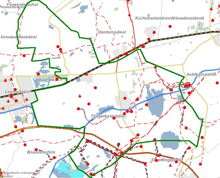 buisleidingen Transportroute gevaarlijke stoffen (weg Vaarroute gevaarlijke stoffen inrichtingen inrichtingen Risicocontour transportroute gemeente grens Figuur 3.