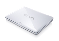 VGN-CS31S/W Toon uw eigen stijl Uw stijlvolle multimediapartner in Cotton White Officiële VAIO Europe-website http://www.vaio.eu/ Officiële VAIO Europe-website http://www.vaiopro.