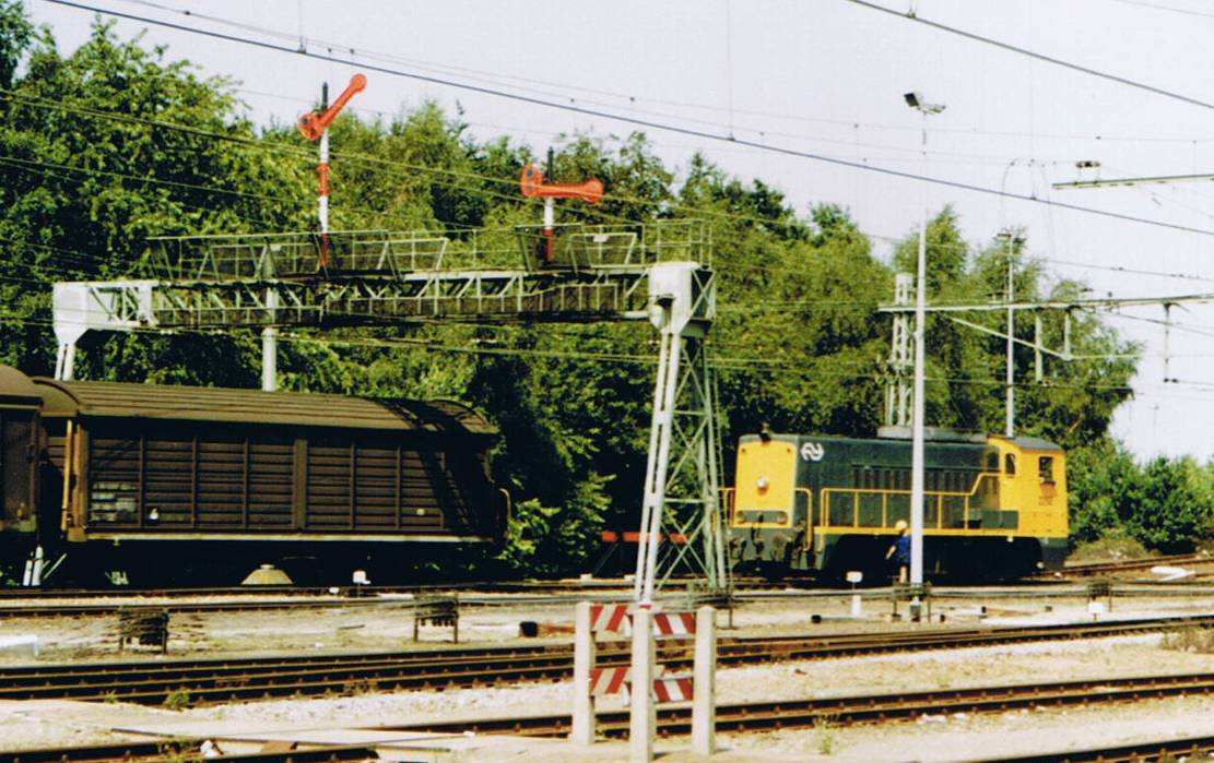 19-07-1990: Dieseltreinstel DE2 (Blauwe Engel) nr.