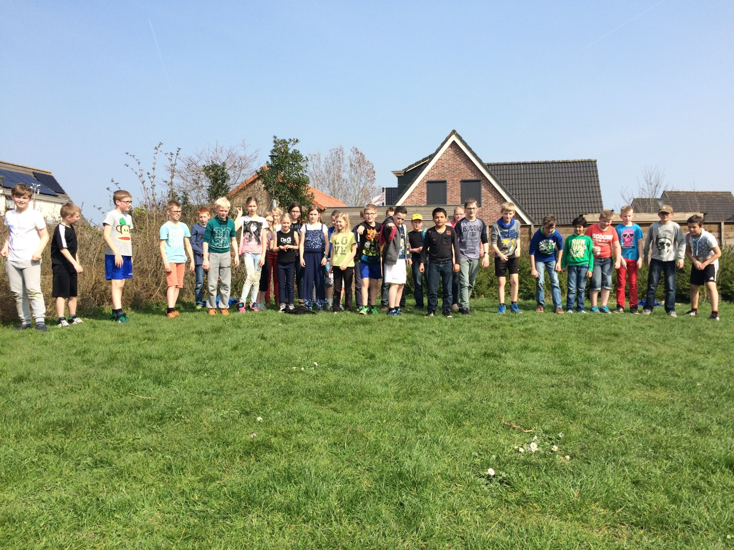 Nieuws uit groep 7/8, Het mooie weer van de afgelopen weken is in de klas ondertussen ook goed te merken.