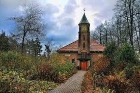 DE OMGEVING ONTDEK UW NIEUWE BUITENLEVEN Eigenaren van een villa op Buitenplaats De Hildenberg hoeven geen lange autoritten te maken om te genieten van de prachtige omgeving.