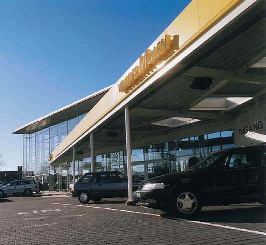 REPORTAGE Opel- en GM-dealer Van der Molen in Groningen J.K.