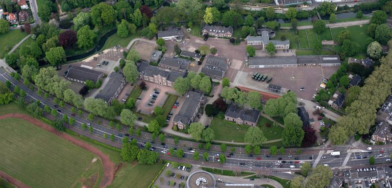 Maastricht Tapijnkazerne Monumentale gebouwen: Eigenaar: Universiteit Maastricht en Prov.