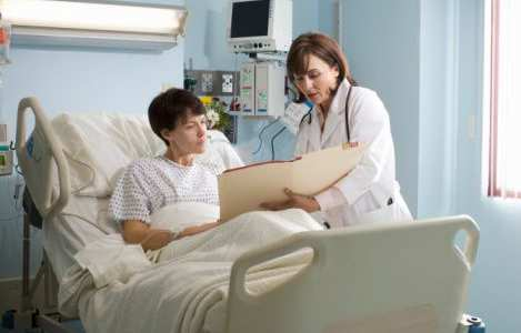 Zorgverlening 4 Informatiekubussen (Pakket 1) Hoe ontwikkelt zich de zorgverlening in uw ziekenhuis? Met welke aandoeningen melden patiënten zich bij uw ziekenhuis?