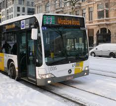 Rechtspraak HvJ EU II HvJ EU 25 april 1996, zaak C-87/94, Waalse bussen: emvi: som basisprijs bussen en prijs financiële varianten, gecorrigeerd met fictieve franken (bonus/malus) o.b.v. toetsing technische beoordelingscriteria gunnen op waarde avant la lettre!