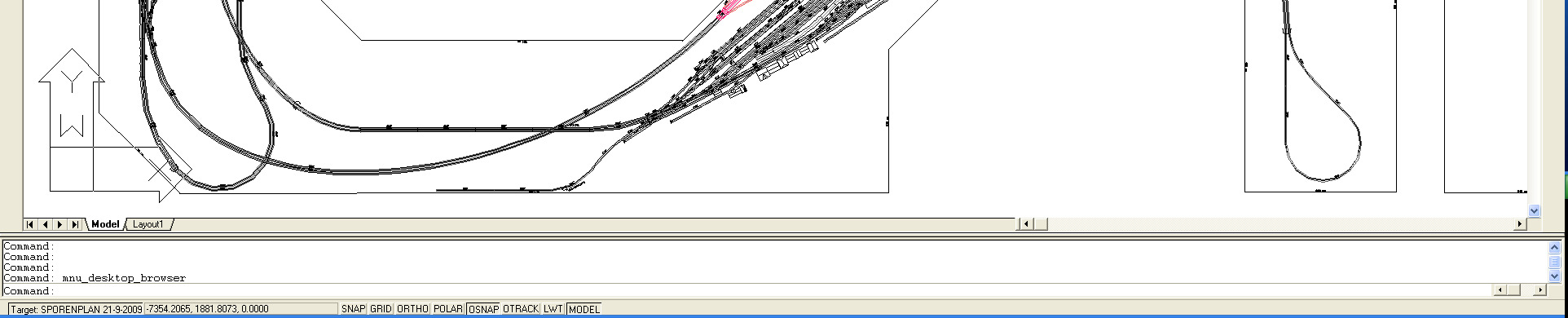 Blad 4 van 8 de stations op ca 90 cm, de onderkant van het frame is gelegd op 70cm. Een speciaal daarvoor geconstrueerde ligsteun vergemakkelijkt de werkzaamheden aan de onderkant.