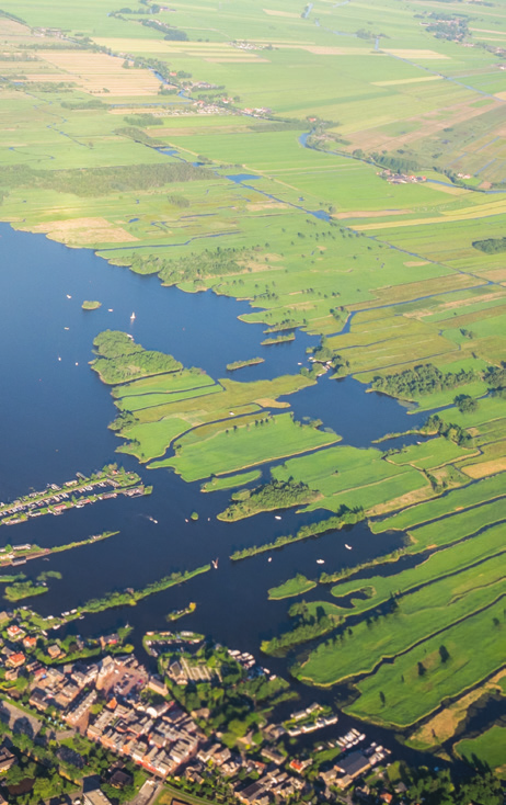 Een groot aantal waterschappen heeft de handen ineengeslagen in het SAT-WATER consortium. De wens is om alle waterschappen deel te laten nemen, alsmede Rijkswaterstaat.