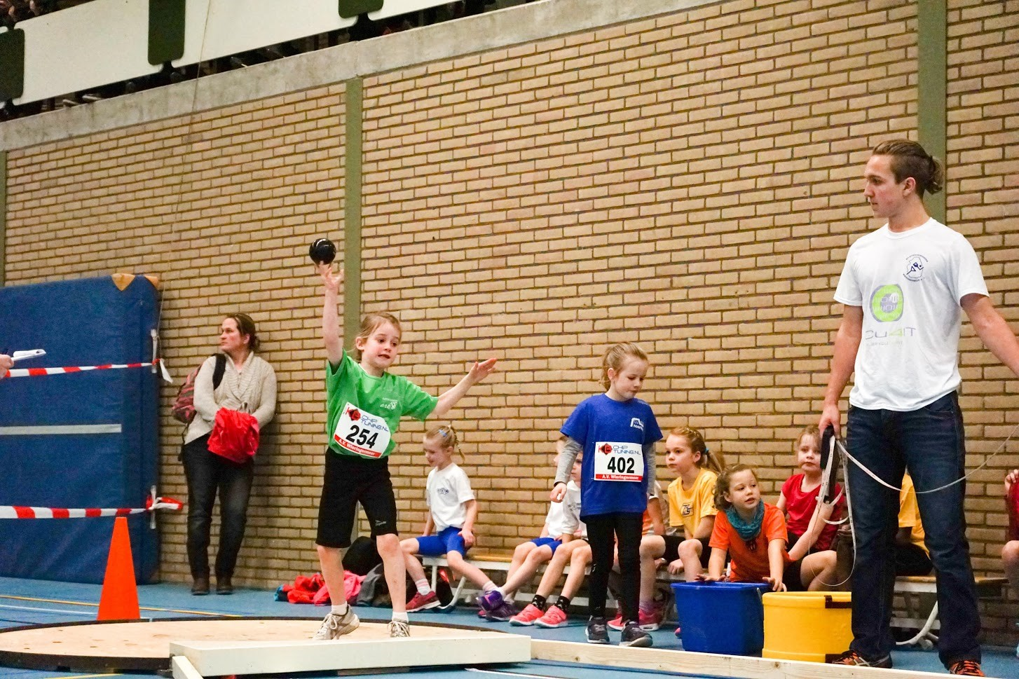 28 jan Unive-Indoor AV Wieringermeer Wieringerwerf 1e Ilse Boumans 40m 8.2 sec Hoogspringen 0.