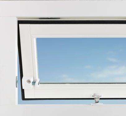 BREED ASSORTIMENT AXA heeft een breed assortiment voor zowel naar buiten- als naar binnen draaiende ramen en deuren.