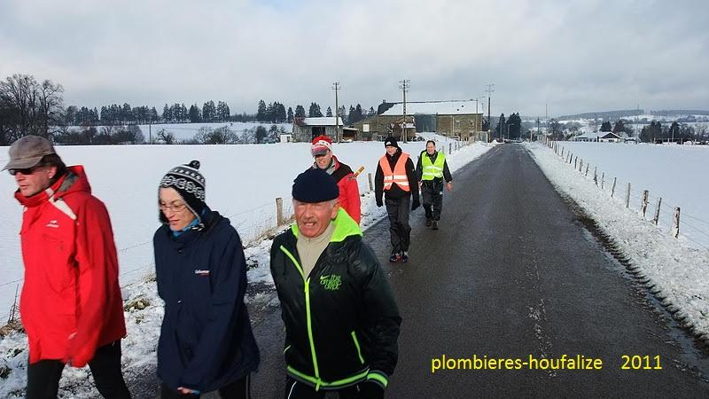 Vanuit Montzen ging het naar Welkenraedt. We waren 10 km op weg en begonnen aan de heuvels die ons via Jalhaye naar Tiège brachten door open stukken waar we in een echte sneeuwstorm terechtkwamen.