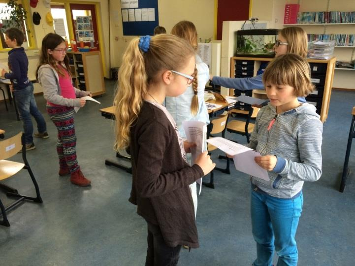 Jaarkalender 2015-2016 (onder voorbehoud van wijzigingen en aanvullingen) woensdag 20 april Groep 1/2 vrij - compensatiedag vrijdag 22 april Koningsspelen - groep 1/2 ook naar school 25-4-2016