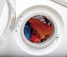 Duurzaam wassen met supergeconcentreerde wasmiddelen In minder dan tien jaar tijd is de vereiste hoeveelheid waspoeder per wasbeurt met 50% gedaald.