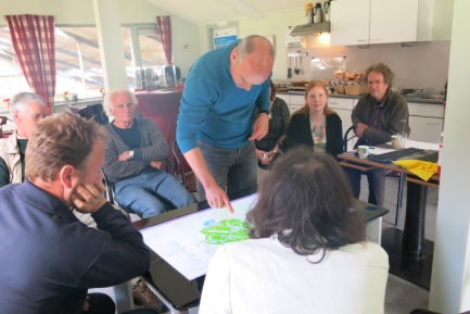 7. Workshop De Groote Veenpolder De workshop vond plaats op woensdag 22 mei van 12.00-17.00 uur in de Activiteitenboerderij Fjouwerhusterplaets te Rohel. Figuur 7.