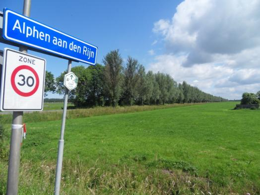 Welkom in de gemeente Alphen aan den Rijn! Alphen aan den Rijn ligt in het centrum van het Groene Hart centraal tussen de grote steden.