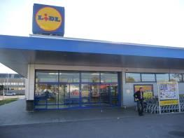 6 Lidl Duitse discounter Lidl (Schwarz Group) heeft een marktaandeel van 4% op de Oostenrijkse markt en komt hiermee met grote afstand op de vierde plaats.