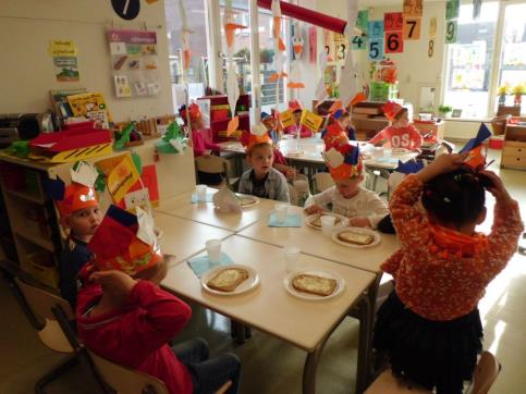 Project Om het jaar doen we met de hele school een onderwijskundig project. Zoveel mogelijk lessen zijn dan afgestemd op een bepaald thema.