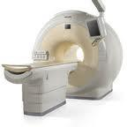 Wat is een MRI onderzoek? Magnetische Resonantie (MR) is een techniek om afbeeldingen te maken van het menselijk lichaam met behulp van een zeer sterke magneet en radiogolven (géén röntgenstralen).