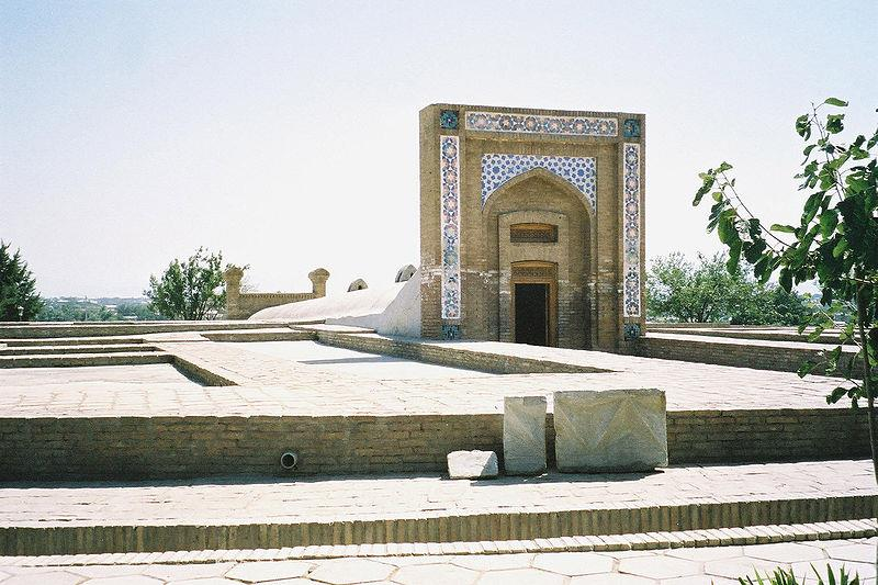Ulugh Beg Observatorium in Samarkand, Oezbekistan Ulug Bey was heerser van het rijk der Timoeriden, maar stelde meer belang in de