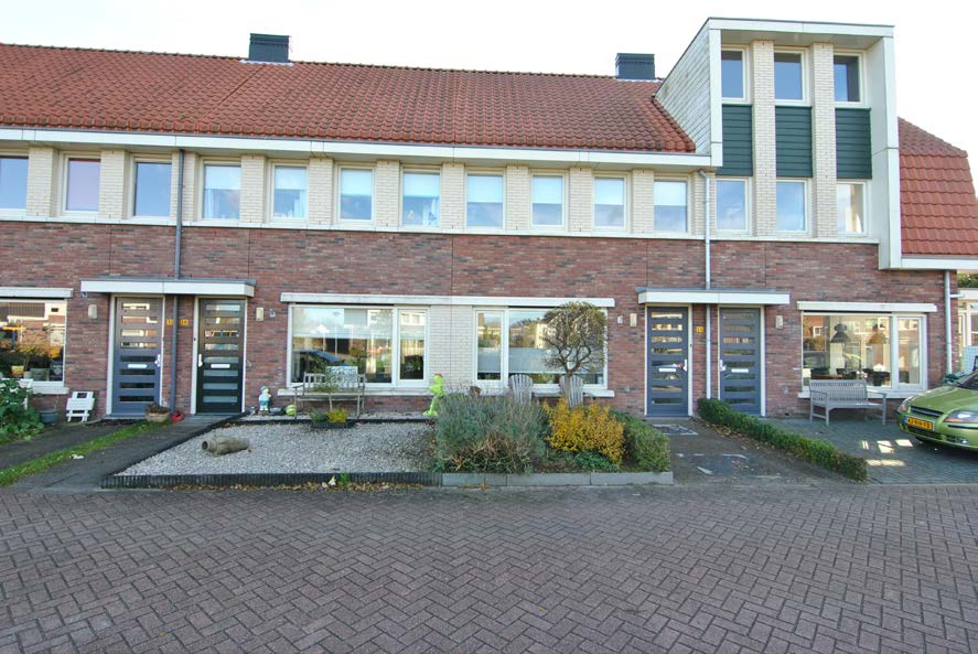 BELLEFLEUR 26 WINKEL U wilt wonen in een prachtige woning met de uitstraling van de jaren 30, maar u wilt ook de kwaliteit en het wooncomfort van een nieuwbouwwoning?