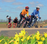 110-160 km 6 e Fiets4Daagse Hoorn: 2 t/m 5 mei - Routes langs rustieke Zuiderzeestadjes en in bloei staande tulpenvelden - Dagelijkse start vanuit Hoorn en een