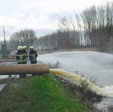 Preciezer ingrijpen. In het verleden waren extra waterkeringen en dijkverhogingen meestal het gevolg van een acute watersnood die had bewezen dat de bestaande beschermingsmaatregelen niet volstonden.