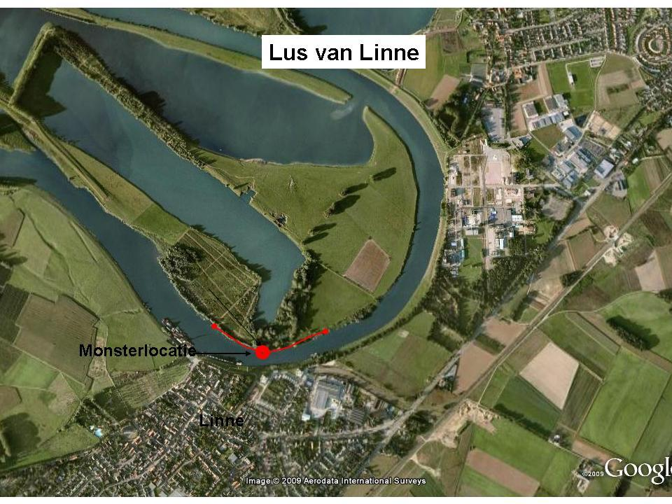 Figuur 3.8 Locatie Lus van Linne tegenover Linne Meer naar het oosten in de bocht bestaat de directe oever bijna volledig uit ooibos.