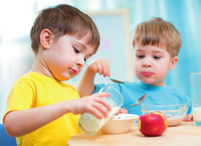 Onderzoek van assistent professor Joline Beulens wijst uit dat kinderen die voldoende zuivel consumeren gezonder eten en een hogere inname hebben van nutriënten uit plantaardige producten.